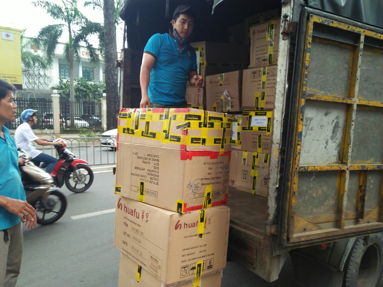 Tại sao Taxi tải được đánh giá cao hơn so với xe ba gác?